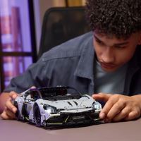 LEGO® Technic 42214 Supersportski automobil Lamborghini Revuelto (1)