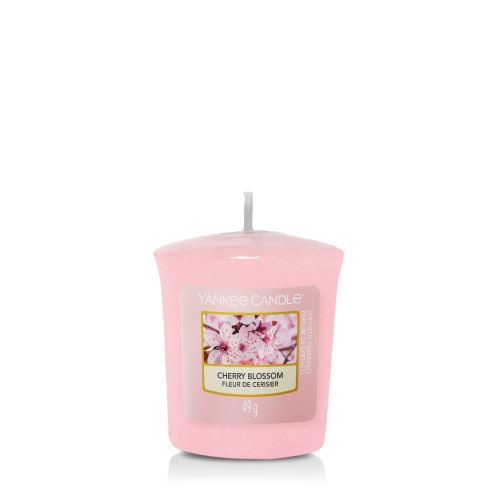 Yankee Candle Cherry Blossom svijeća 49 g