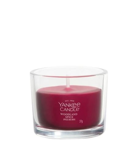 Yankee Candle Woodland Spice mirisna svijeća u čaši 37 g