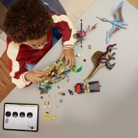 LEGO® Jurassic World  76976 Zračna misija sa spinosaurom i Quetzalcoatlom (3)