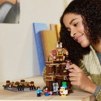 LEGO® Minecraft®  21272 Šumska vila s borbenim ringom (1)